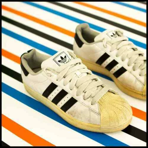 Chaussures vintage adidas en cuir pour homme