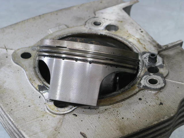 ANÉIS DE PISTÃO DUCATI MULTISTRADA 1000 S 05 MTS DS CILINDRO TRASEIRO 15K MILHAS - Imagem 2 de 4