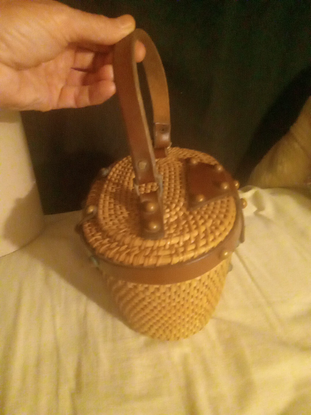 Picture 1 of 8