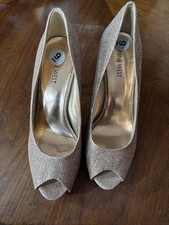 Nine West Sparkle Peep Toe Heels 9 Gold Glitter High Heel Pumps Holiday Party