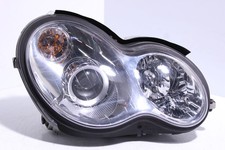 Scheinwerfer Xenon Rechts A2038203861 Mercedes C-Klasse W203 Mopf ab 2004