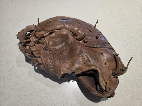 Vintage 1960s 1970s Rawlings DCT Heart of The Hide Mitt LHT