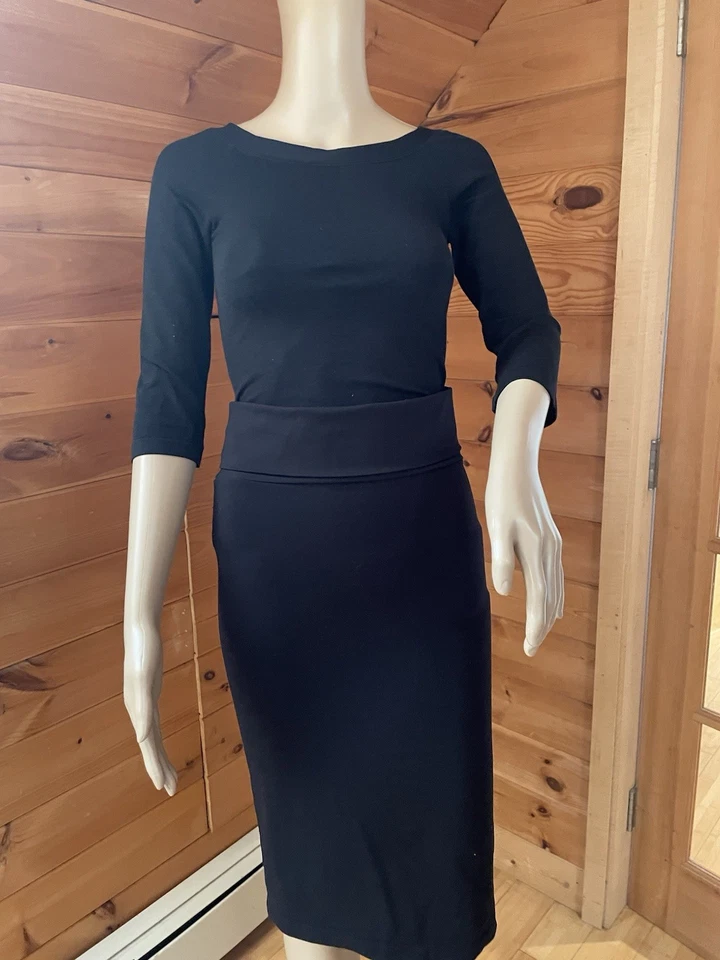 Falda tubo Wolford negra sin costuras, 26” de largo, talla M, Body Con, hermosa Foto 3 de 4