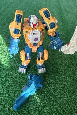 Transformers Monxo & Wolfwire -  Titans Return Deluxe Class