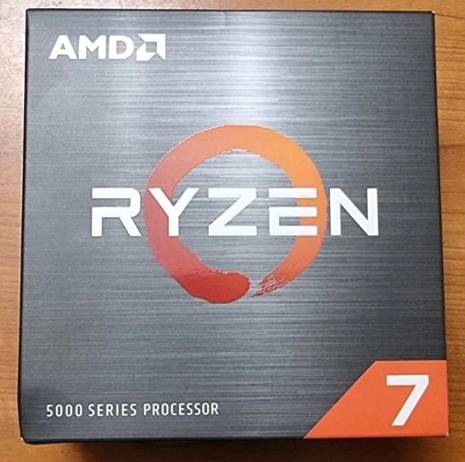 Processore Ryzen 7 5800X (8 Cores/16 Threads, 105W DTP, AM4 Socket, 36 MB Cache - Immagine 3 di 4