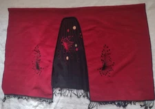 Parsley & Sage Poncho / Wrap / Shawl Red And Black Reversible Pattern W Fringe