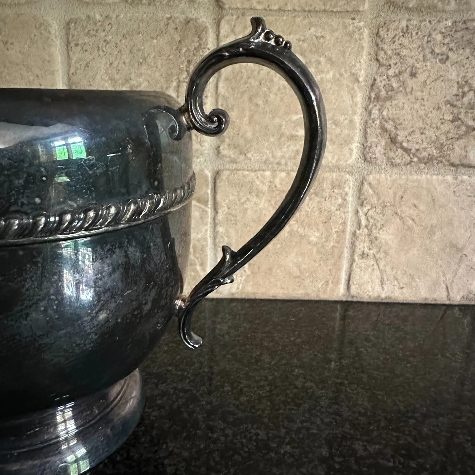 Jarra de bebidas de agua vintage Lancaster Silver Co placa de plata de 6" placa de plata Foto 4 de 4