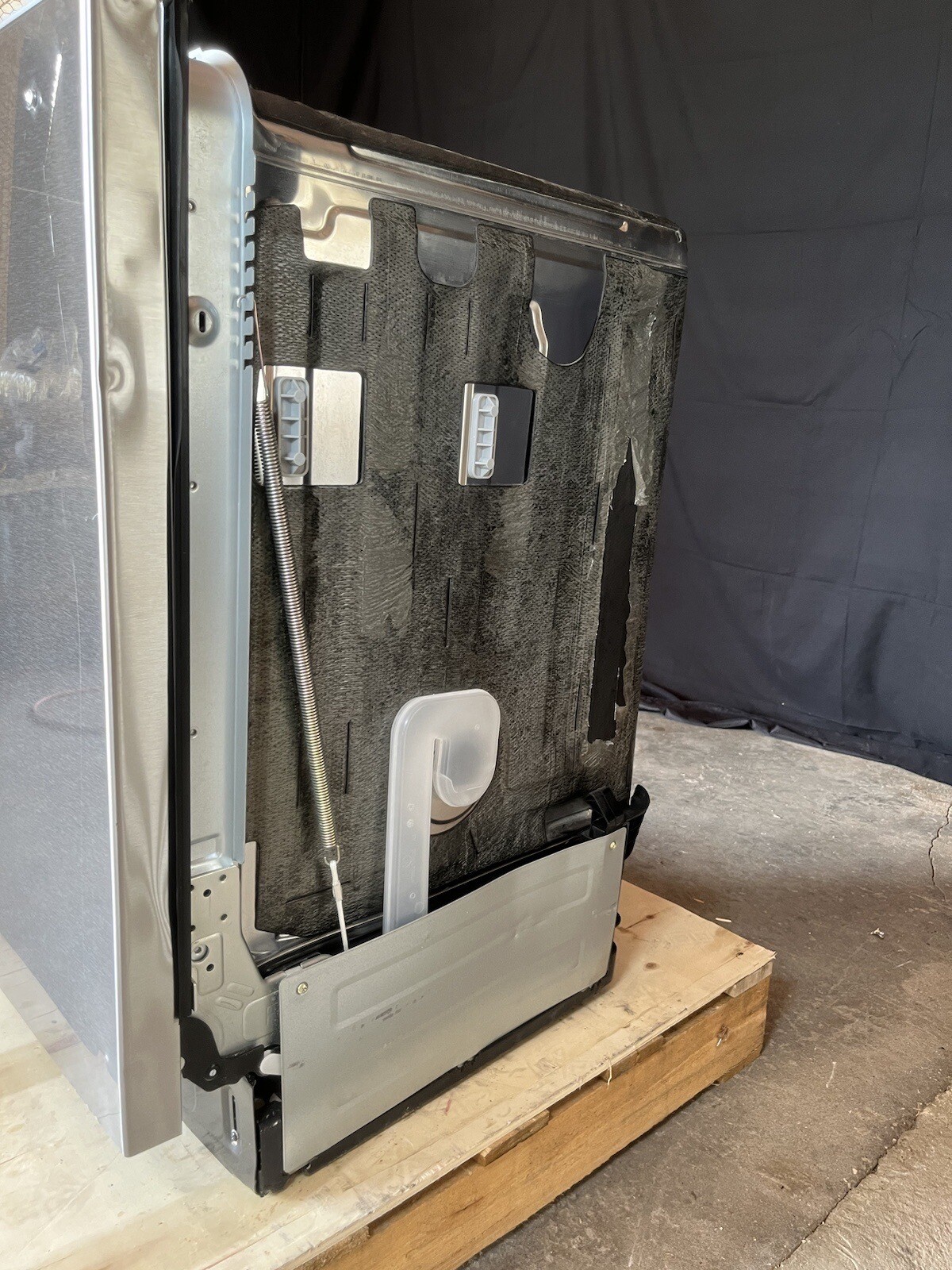 Bertazzoni 24" Fully Integrated Dishwasher with 14 Place Setting