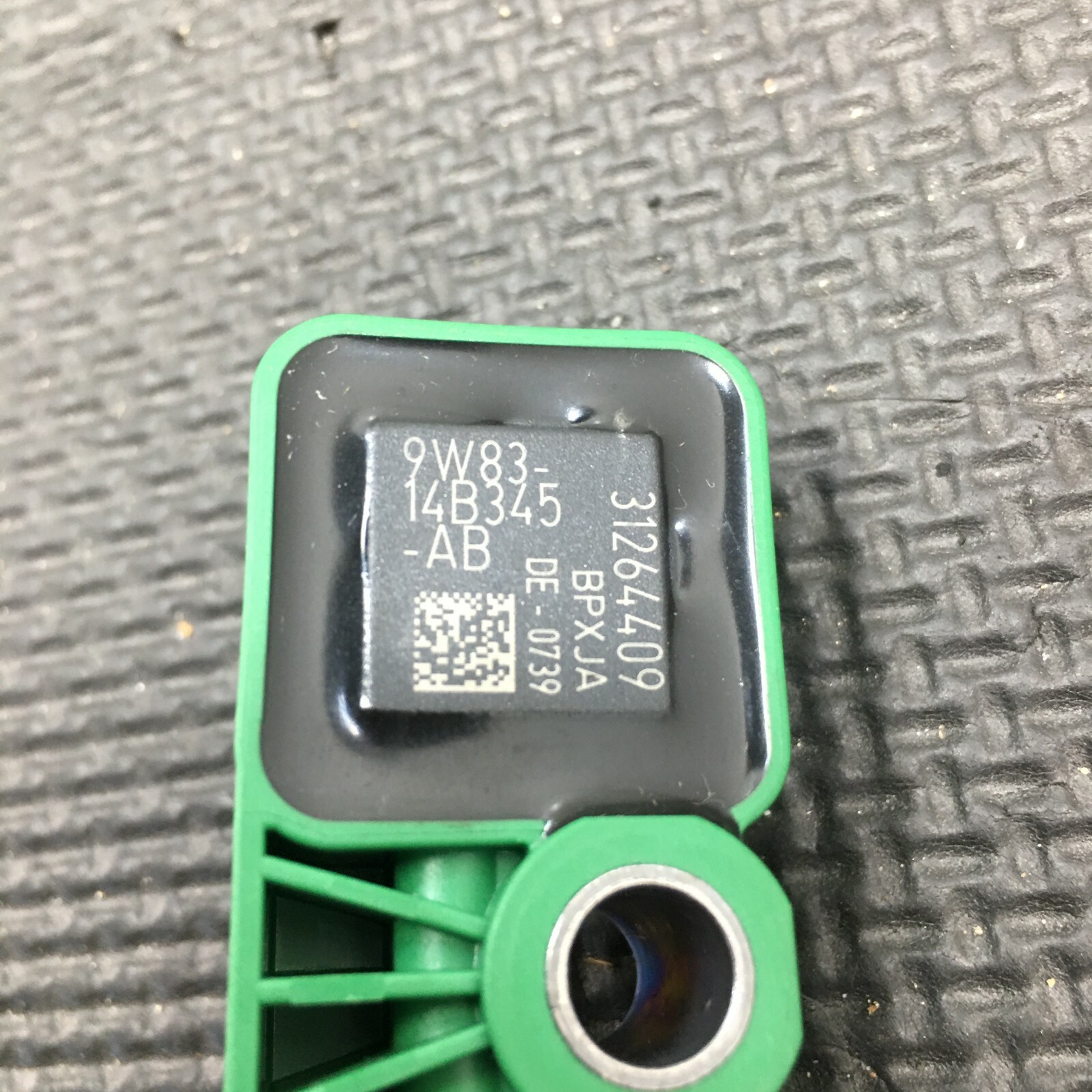 0814 VOLVO S80 Crash Impact Sensor OEM 31264409 eBay