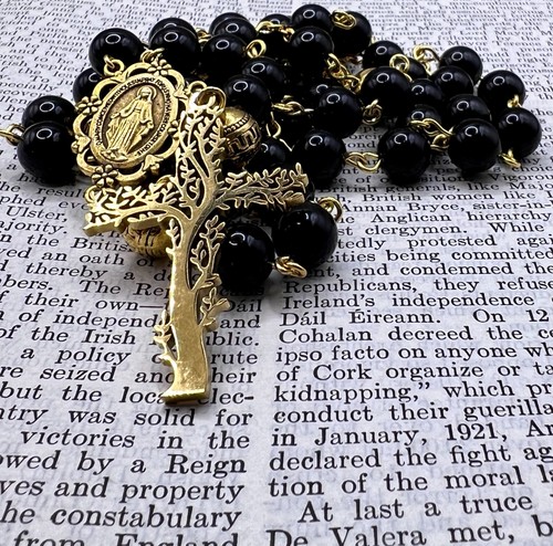 Handmade in Scotland Azbache Stone Black and Gold Tree of LIfe Rosary Beads Gift - Picture 6 of 12