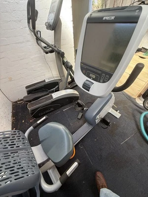 Precor Rbk 835 Commercial Series Recumbent Exercise Bike - image 1 of 4