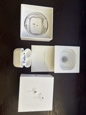 Apple AirPods Pro 2nd Generation with MagSafe Wireless Charging