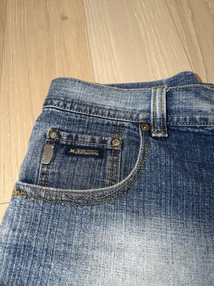 Pantalones Cortos Patinadores Y2K Vintage NYC Southpole Estilo Azul Denim JNCO Talla 36 Bordados Foto 4 de 4