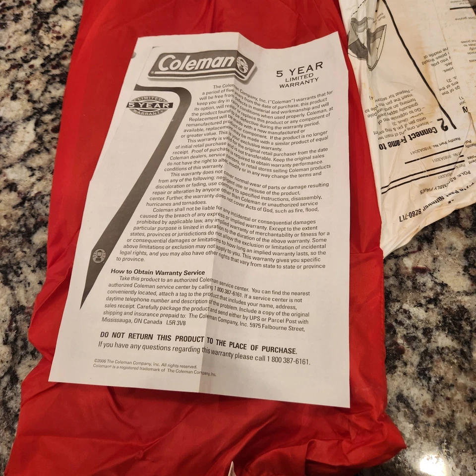 Tienda Coleman Sundome 2006 Marlboro Adventure Team 7' x 7' nueva en bolsa Foto 2 de 4