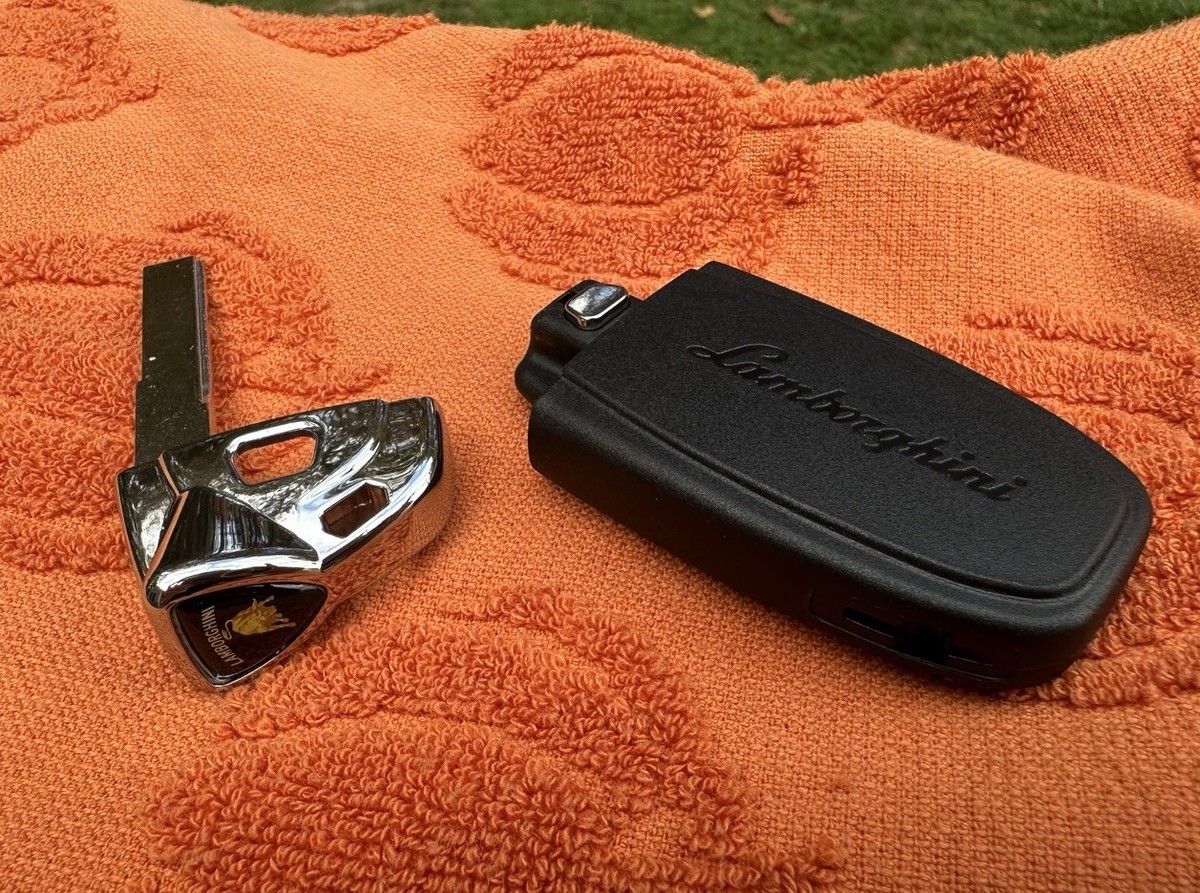 OEM Lamborghini Smart Key Remote 3b Fob FCC IYZFBSB802 4t0.959.754