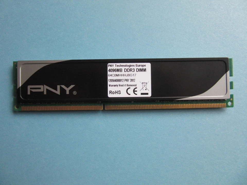PNY 4GB PC3-10600 DDR3 1333MHz 240-Pin Desktop PC RAM 64C0MHHHJ8G17 - Image 3 of 4