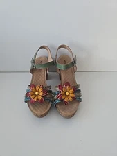 Socofy Women Leather Handmade T-strap Flower Sandals Peep Toe Block Heel 9.5
