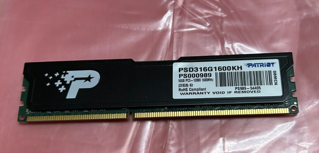 Patriot MEMORY PSD316G1600KH / 16GB PC3 - 12800 / PC用メモリ / 8GB