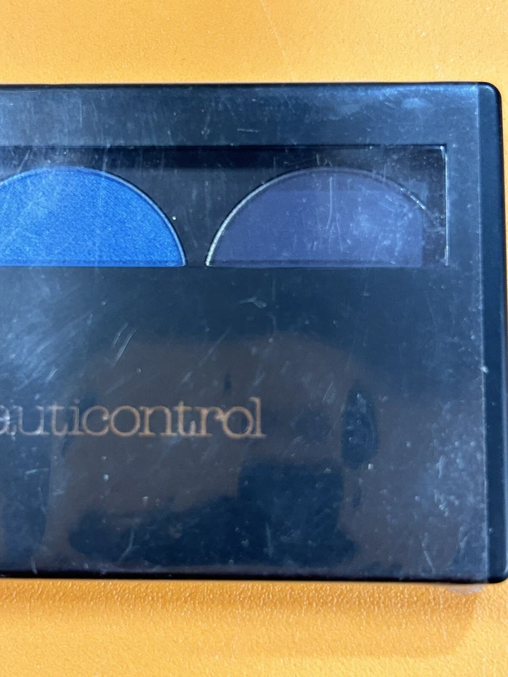 BeautiControl Mineral Shadow Trio AFTER MIDNIGHT 20956 Eye Shadow Blue White - Image 4 of 4