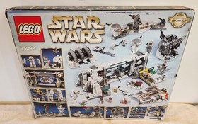 LEGO Star Wars UCS: Assault on Hoth (75098) New Sealed Retired See Pics