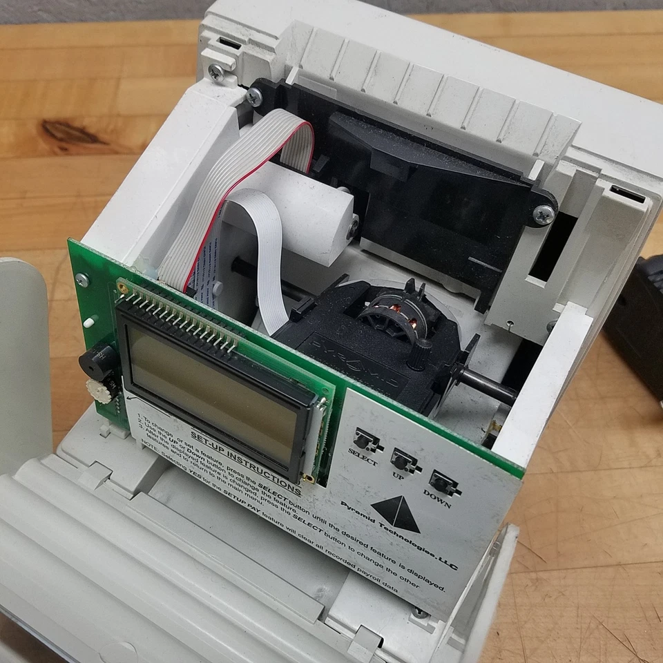 Reloj de Tiempo Pyramid Technologies PTR 4000, Adaptador de A/C, 18VAC, 60Hz, 19W - USADO Foto 4 de 4