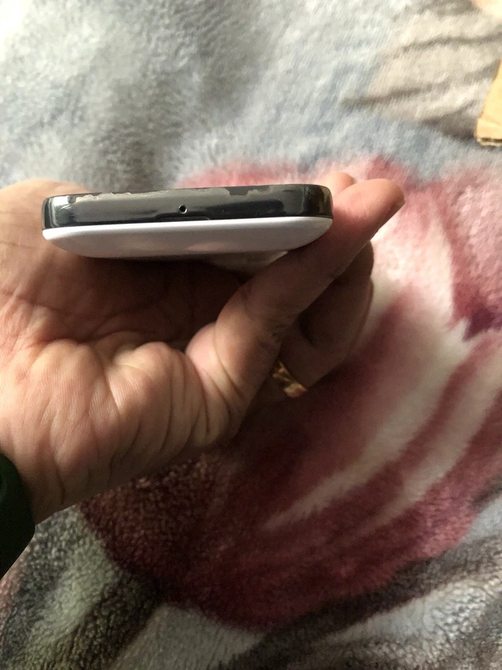 Samsung Ace Unlocked 512mb Fully Working CUSTOM ROMMED, photo 4 of 5
