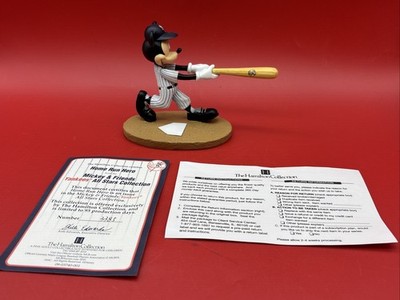 Disney All Stars Hamilton Collection Mickey Mouse Home Run Hero MLB Chicago Cubs