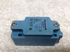 Honeywell GLAA01C Micro Switch Precision Limit Switch (TB)