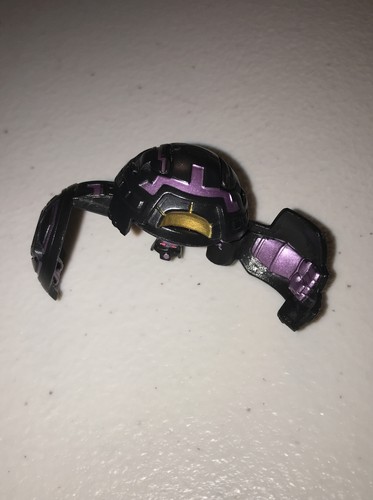 Bakugan Battle Brawlers Darkus Black Gorem B1 400g Ball Action Figure Rare - Picture 10 of 11