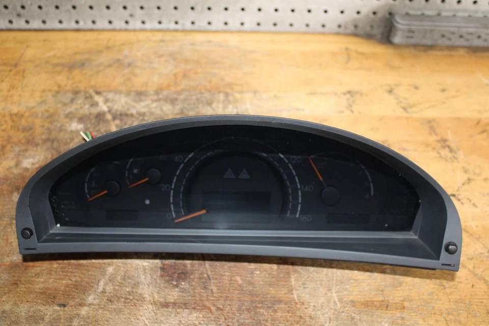 Cuadro de instrumentos velocímetro Mercedes Benz W220 S430 2006 a2205407947 Foto 2 de 4