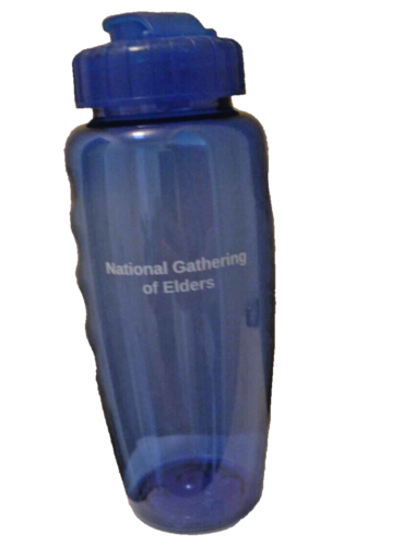 28OZ PLASTIC WATER BOTTLES WITH SNAP-SHUT LID -Brand new - Picture 1 of 5