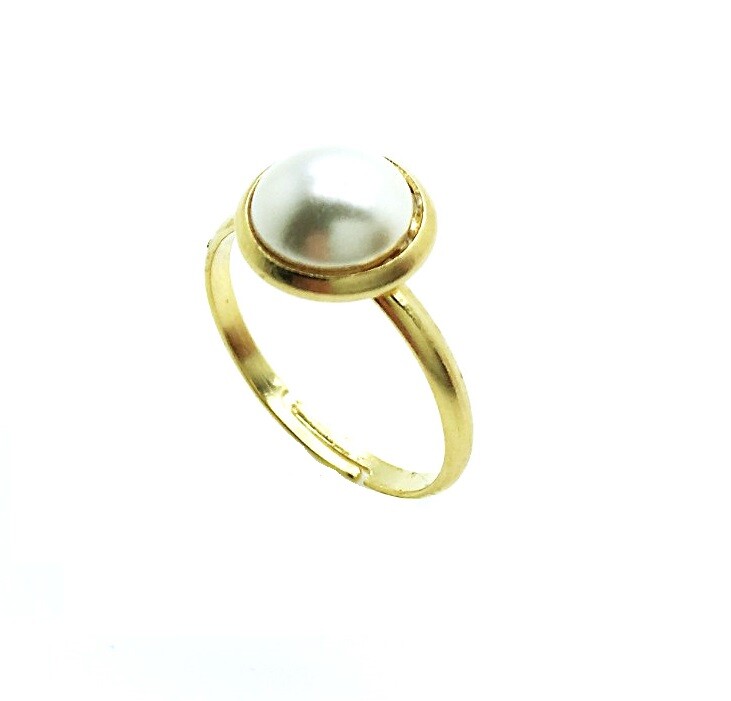 Elegant Round Pearl & Swarovski Crystal Ring by Mariana for Women-image