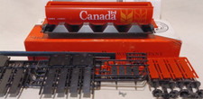 HO SCALE INTERMOUNTAIN Canada Grain Cylindrical 4-bay grain hopper 110001 NIB
