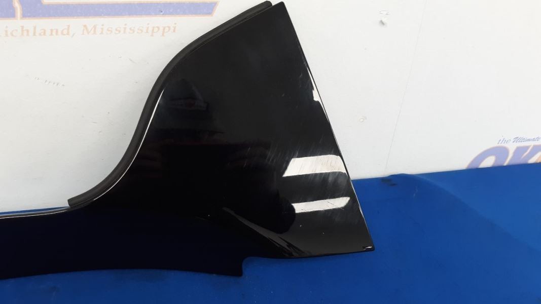 McLaren 650S 2015 RIGHT+OUTER Pillar trim