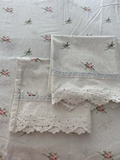 VTG CROSCILL Rosebud Duvet Coverlet Set Eyelet Lace Cottagcore Queen/King