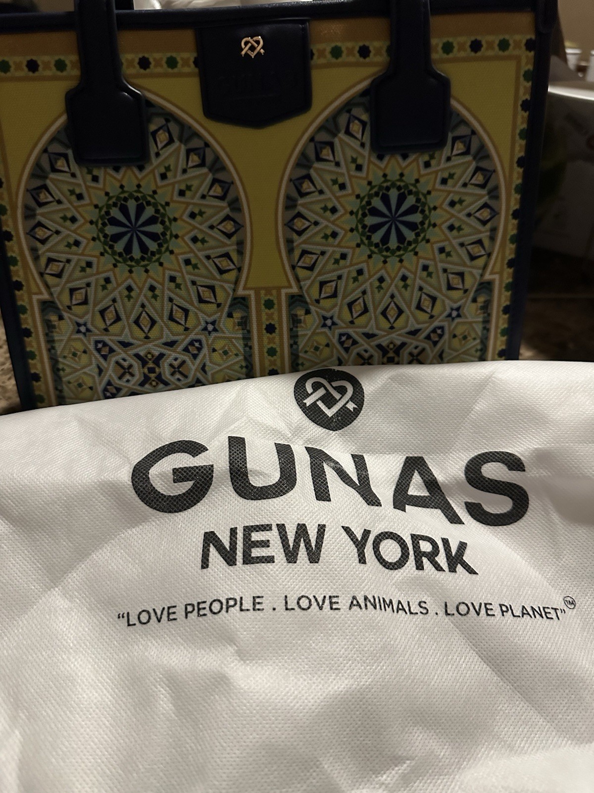 Guna’s New York Mini Tote With Crossbody Strap-Oasis