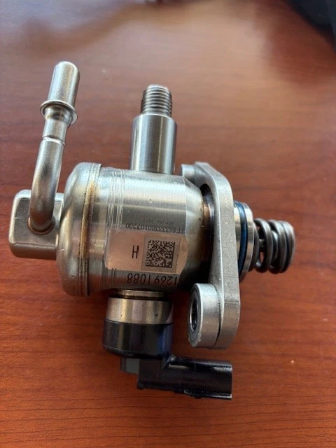 2018 CHEVROLET CAMARO 3.6 HIGH PRESSURE SENSOR/FUEL PUMP FILTER. - Image 3 of 4