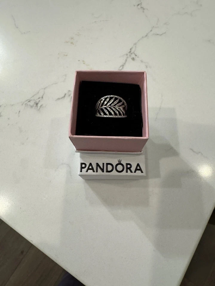 Pandora Sterling Silver Signed Clear CZ Tropical Palm Leaf Ring Size 8.5. - Image 2 of 4