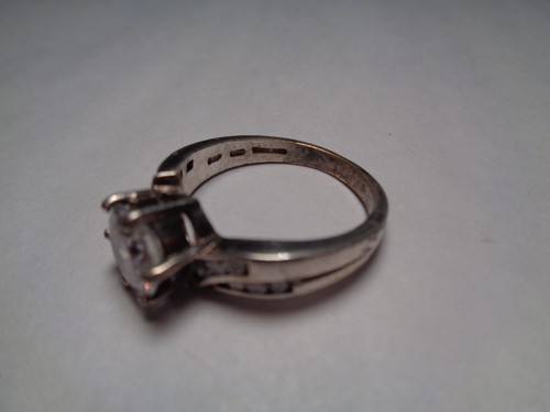 ESTATE VINTAGE WOMENS GEP THAILAND CZ CRYSTAL STONE RING . SIZE 9 US - Picture 8 of 9
