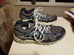 size 14 wide women's shoes