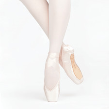 Russian Pointe Encore U Cut and V Cut Pointe Shoes