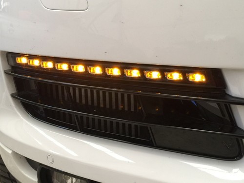 LUZ DIA AUDI Q7 NUEVOS intermitente en led hueco origen DRL AUDI Q7 Envio 24h - Imagen 3 de 4
