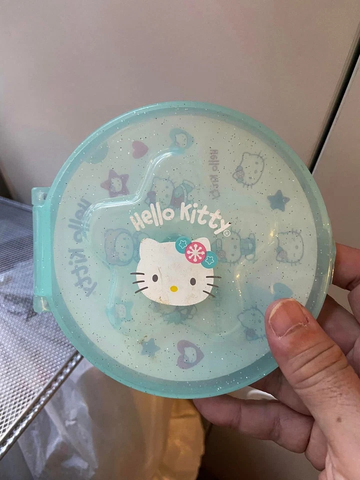 mcdonald hello kitty cd holder with body art tattoos HAPPY MEAL MCDONALD - Image 3 of 4