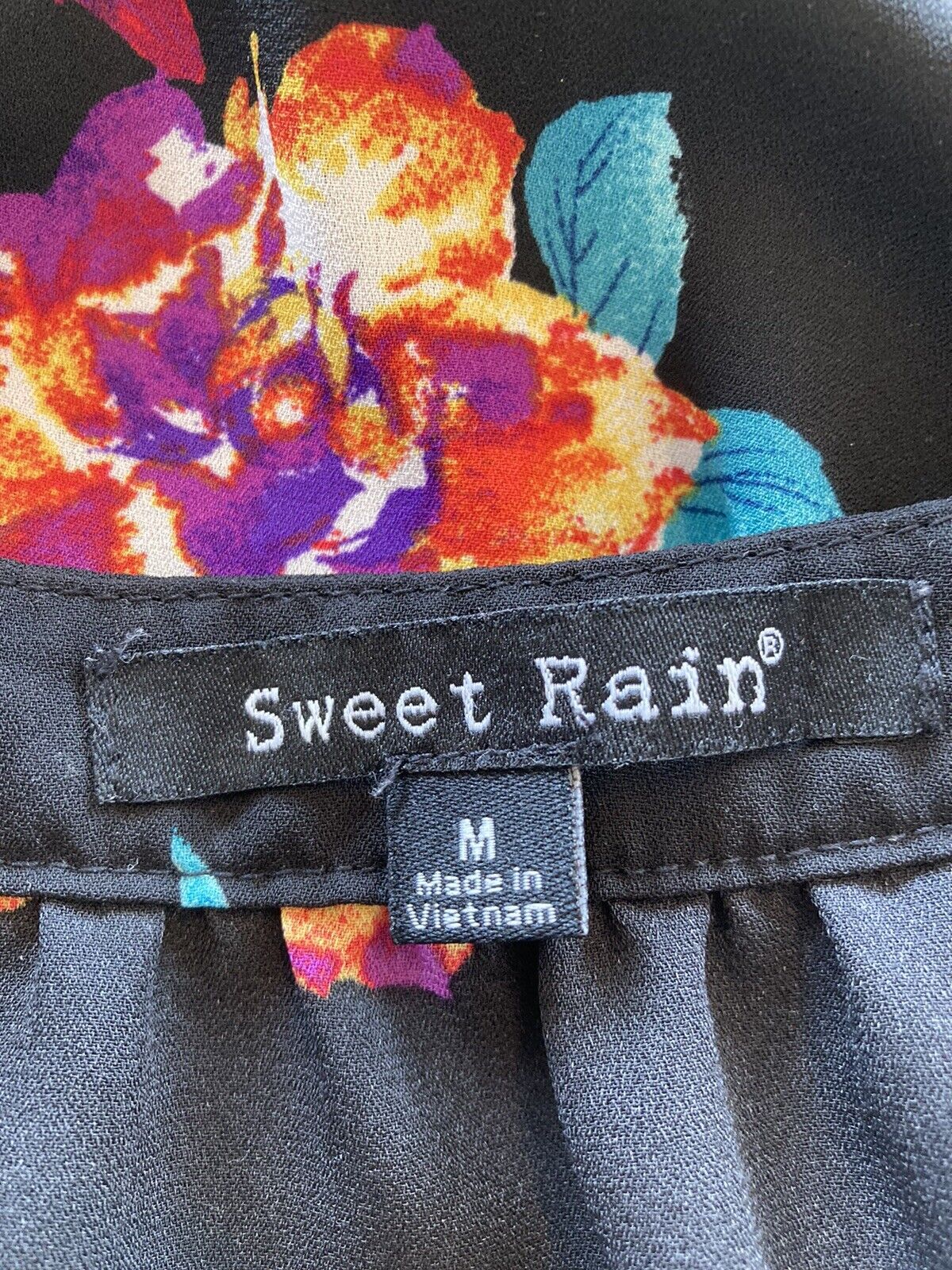 sweet rain sleeveless black top m multicolor flor… - image 7