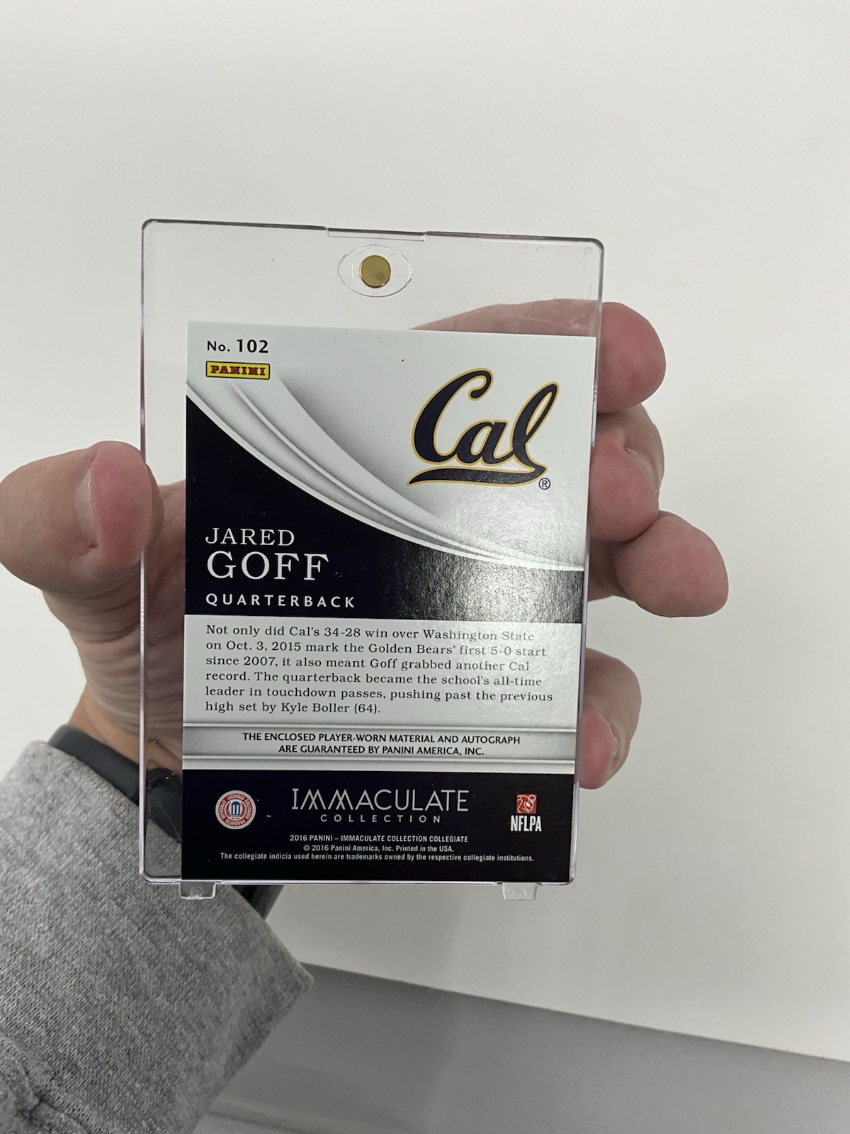 2016 Immaculate Collection Collegiate Jared Goff Jersey Auto RC Serial #/99 RPA view 4