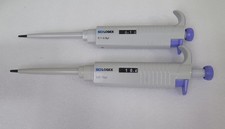 R200191 (2) SCILOGEX Single Channel Pipette 0.1-2.5&Acirc;&micro;L, 0.5-10&Acirc;&micro;L