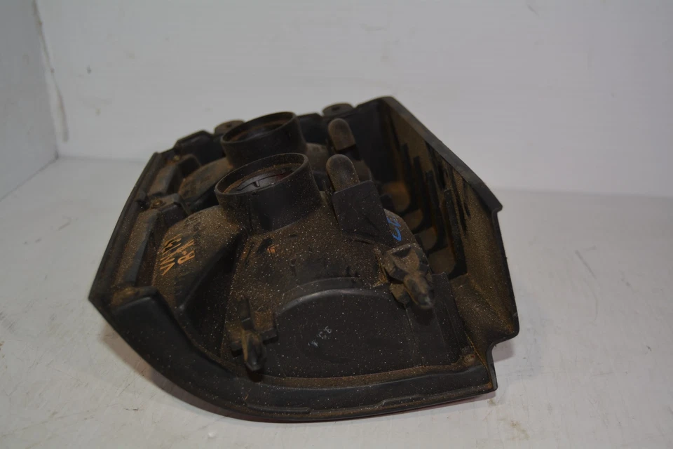 89-95 MAZDA MPV TRASERO DERECHO PASAJERO INTERIOR LUZ TRASERA OEM, 166-58412 Foto 2 de 4