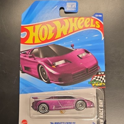 HW Bugatti EB110 SS 1:64 Purple HW Race Day Diecast Car Super Treasure Hunt 