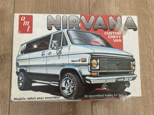 AMT Model Kit T394 - Nirvana Custom Chevy Van - 1/25 - No decals