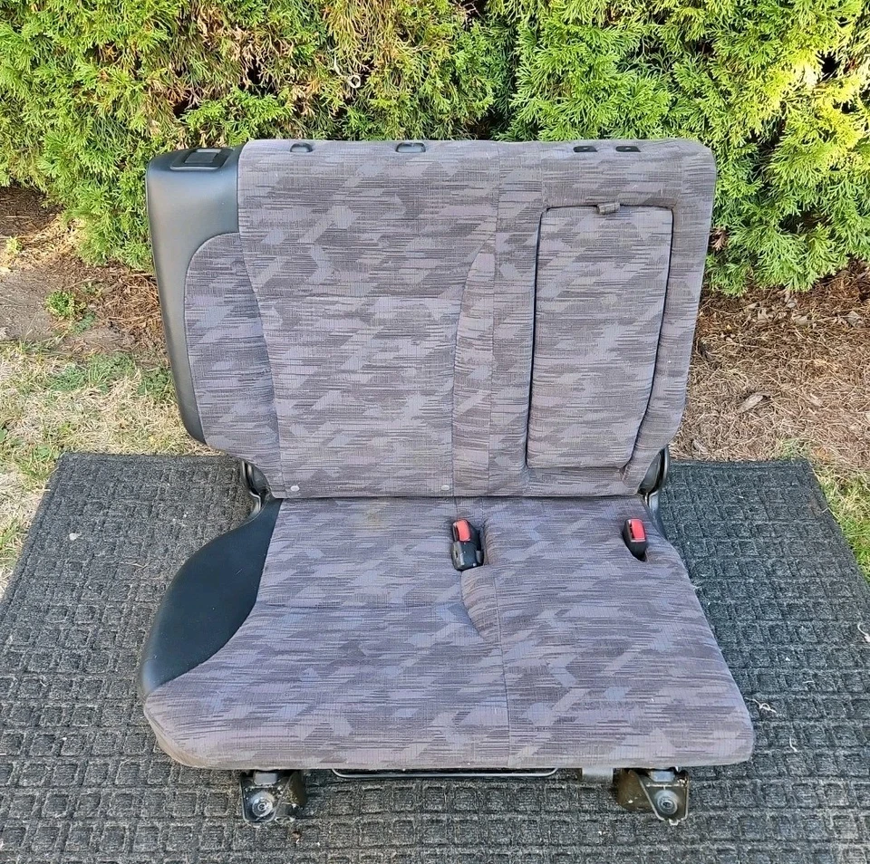 2002-2006 Honda CR-V Rear Bench Seat Camouflage Pattern W/ Cup Holder & Armrest - Image 2 of 4